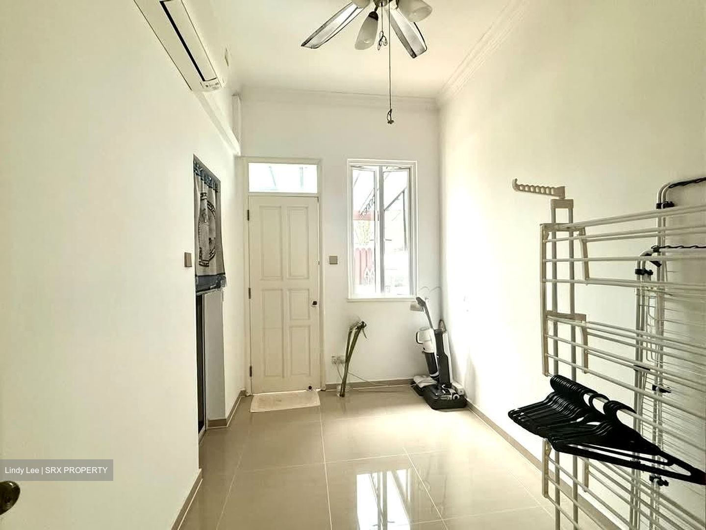 The Riverina (D18), Terrace #558617661